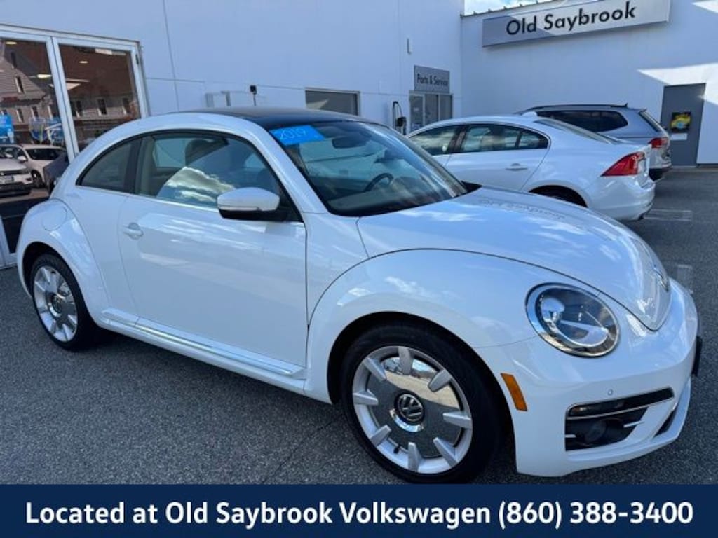 Certified 2019 Volkswagen Beetle 2.0T SE Hatchback