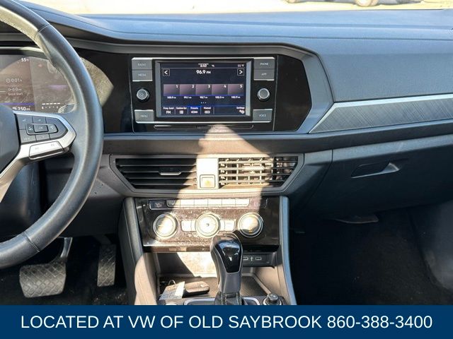 2024 Volkswagen Jetta SE - Photo 14