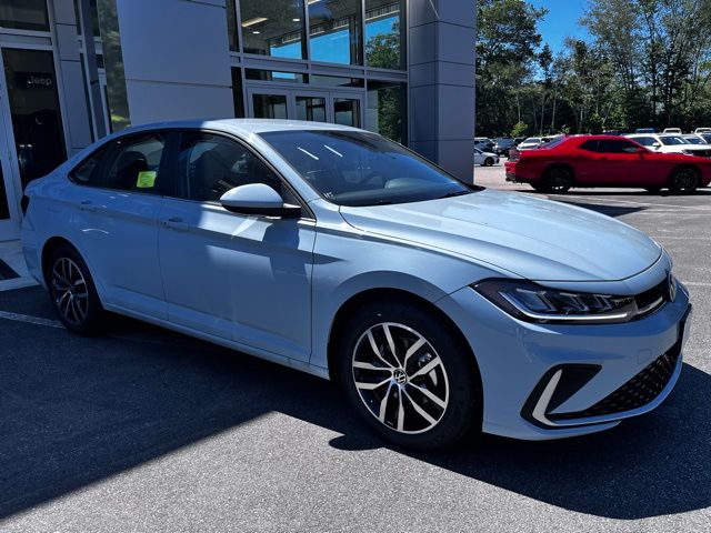 2025 Volkswagen Jetta 1.5T SE photo 3