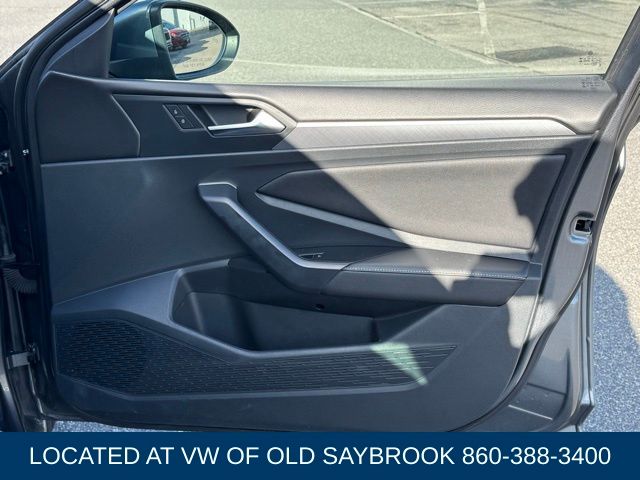 2024 Volkswagen Jetta SE - Photo 24