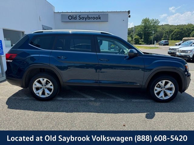 Used 2018 Volkswagen Atlas SE with VIN 1V2KR2CA2JC585838 for sale in Old Saybrook, CT