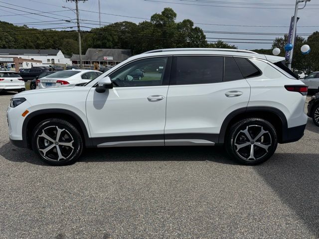 2025 Volkswagen Tiguan SE - Photo 8