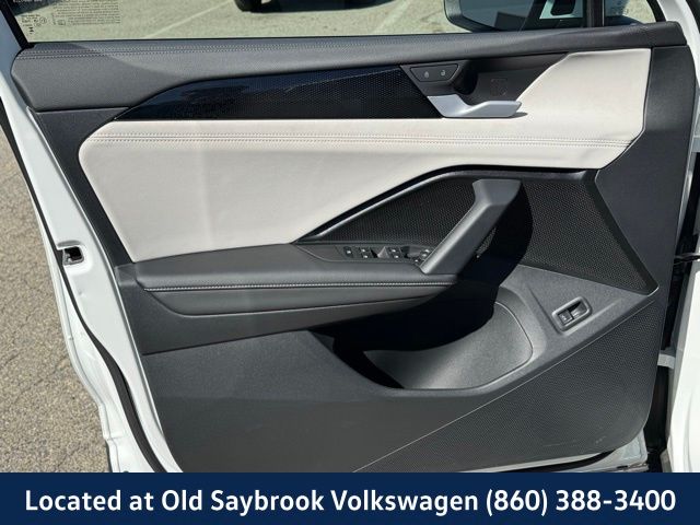 2025 Volkswagen Tiguan SE - Photo 33