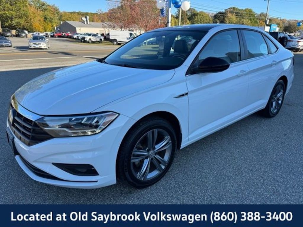 Certified 2019 Volkswagen Jetta R-Line Sedan