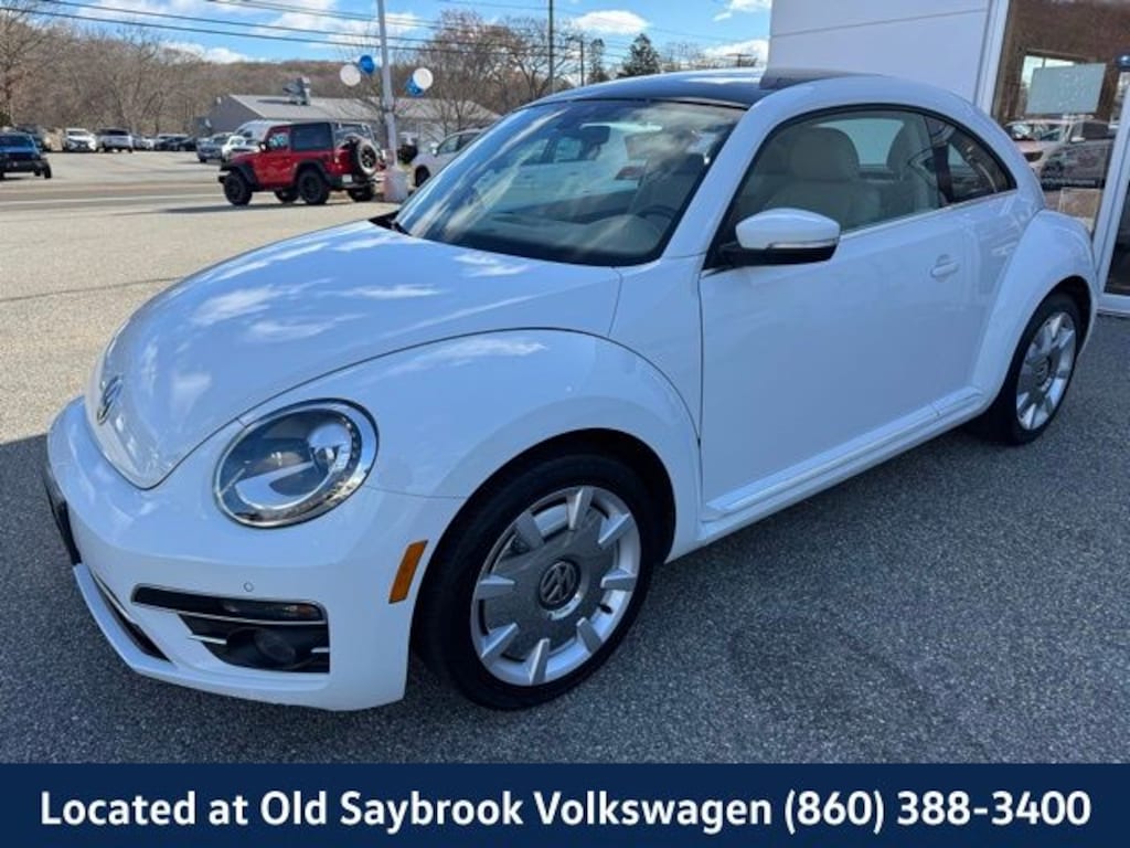 Certified 2019 Volkswagen Beetle 2.0T SE Hatchback