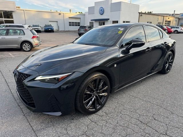 2023 LEXUS IS