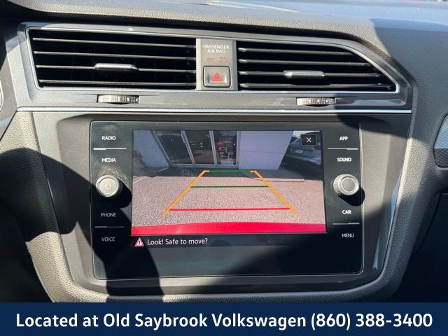 2022 Volkswagen Tiguan SE - Photo 34