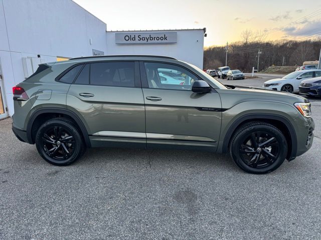 New VW Atlas Cross Sport in Old Saybrook, CT near Guilford