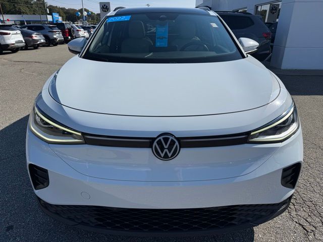2022 Volkswagen ID.4 Pro photo 2