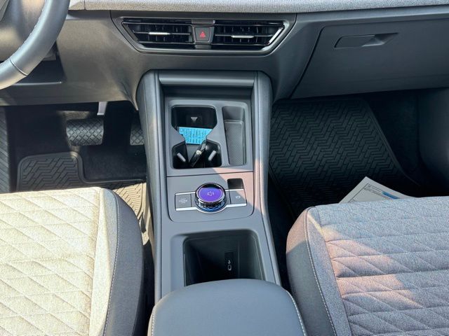 2025 Volkswagen Tiguan S - Photo 16