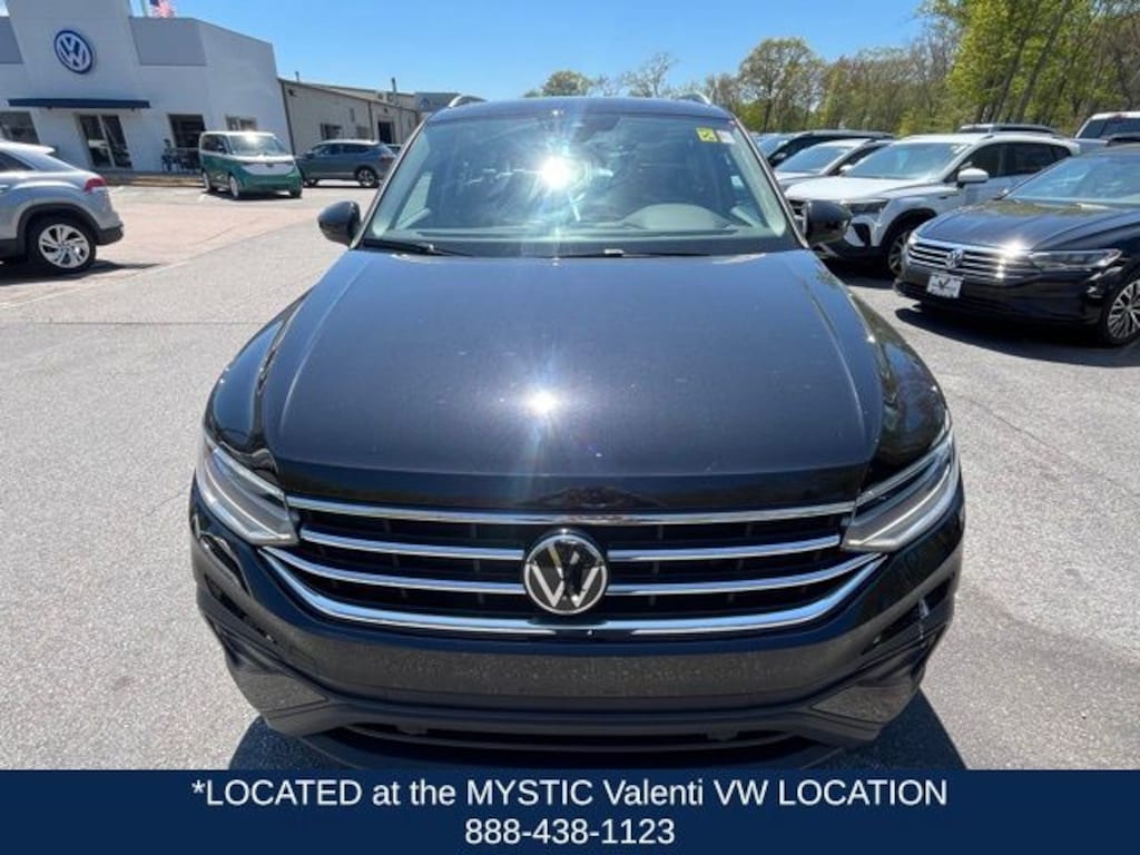 Used 2024 Volkswagen Tiguan 2.0T SE SUV