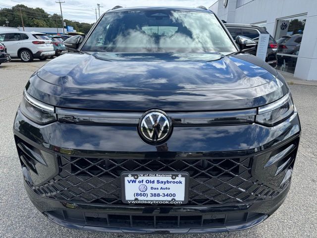 2025 Volkswagen Tiguan SE R-Line Black photo 2