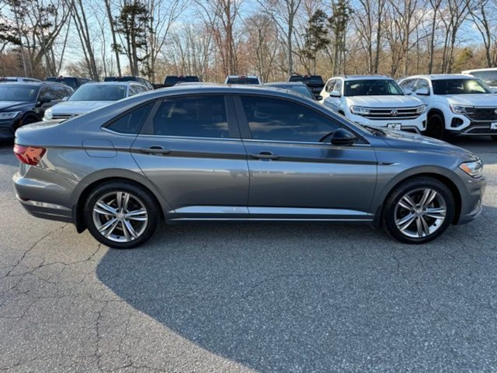 Used 2020 Volkswagen Jetta R-Line Sedan