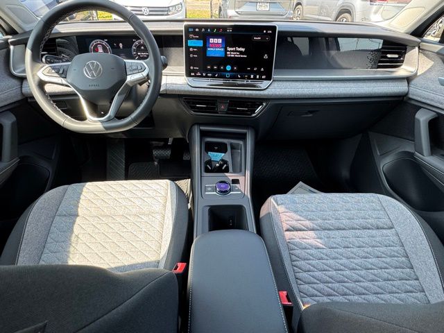 2025 Volkswagen Tiguan S - Photo 14
