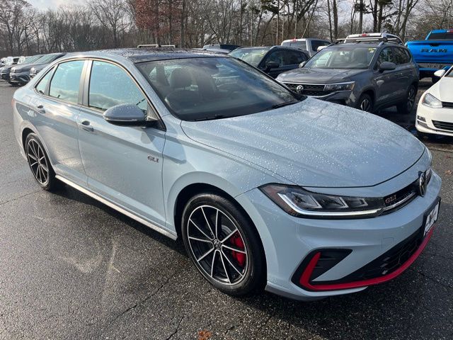 2025 Volkswagen Jetta GLI 2.0T Autobahn photo 3