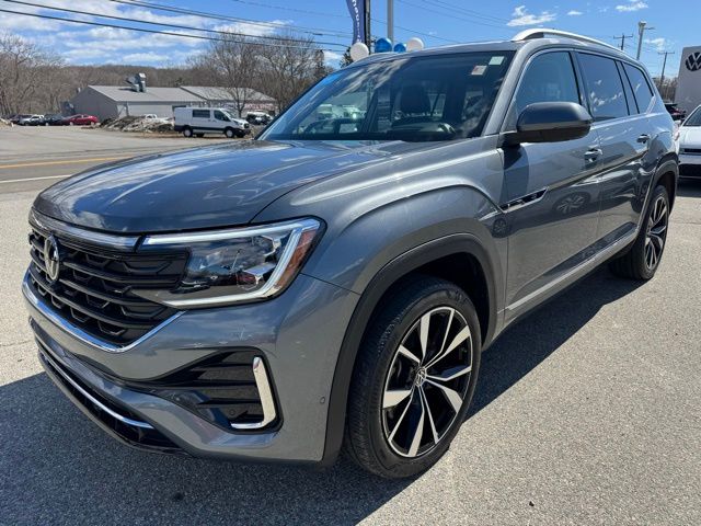 2024 Volkswagen Atlas SEL Premium R-Line