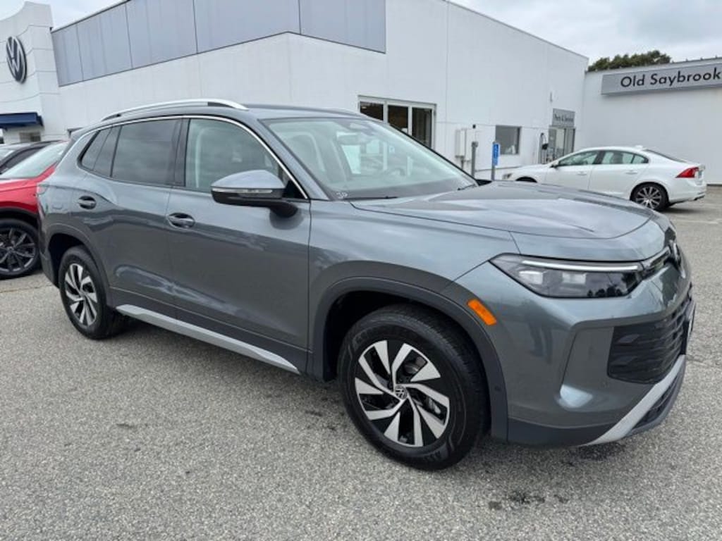 New 2025 Volkswagen Tiguan 2.0T S SUV