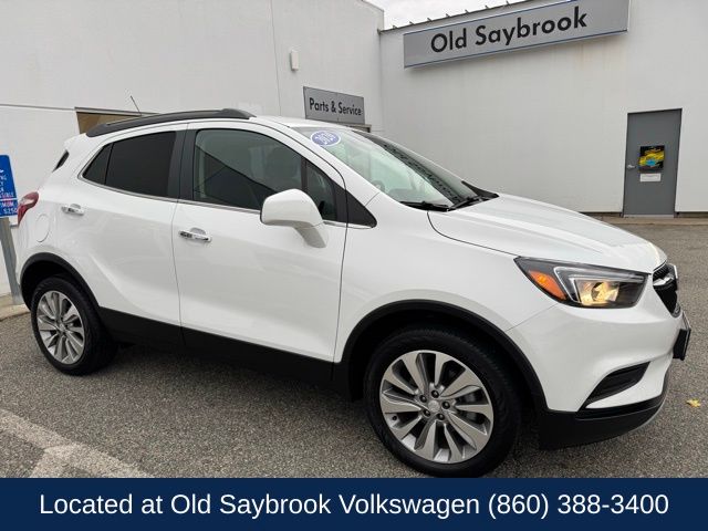 2020 Buick Encore Preferred photo 2