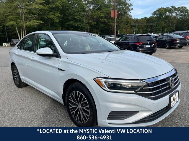2019 Volkswagen Jetta SEL photo 3