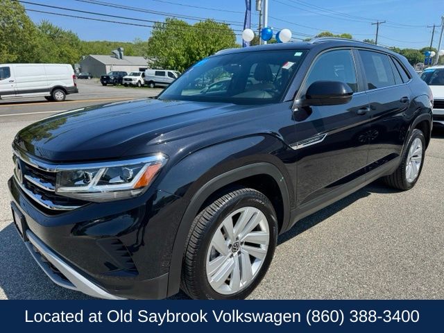 2023 Volkswagen Atlas Cross Sport 2.0T SE w/Tech 4MOTION's photo