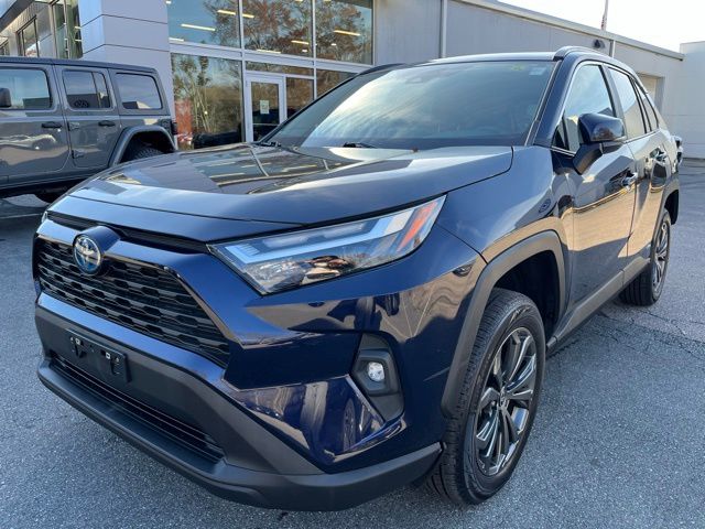 2022 Toyota RAV4 Hybrid SUV 