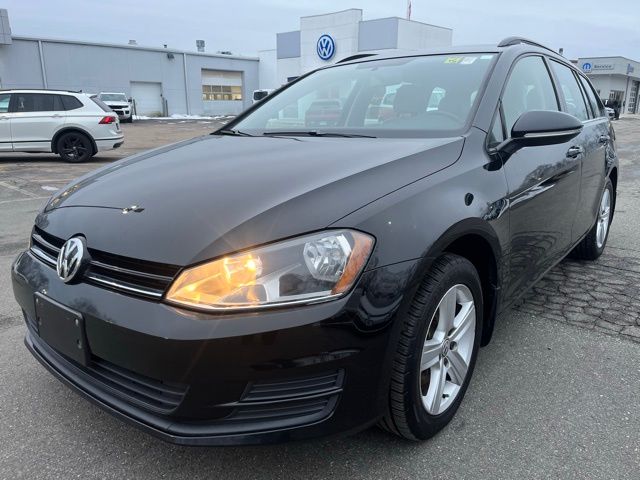 2015 Volkswagen Golf SportWagen TDI S