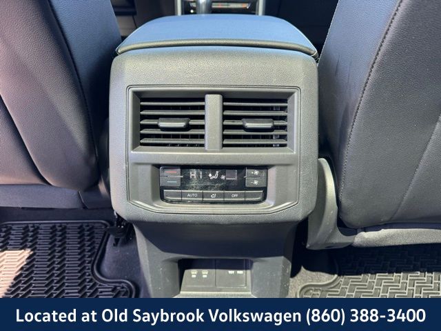 2023 Volkswagen Atlas SE w/Tech - Photo 14