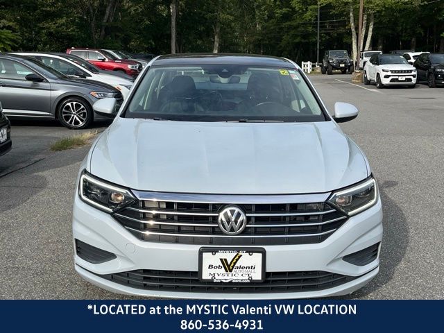 2019 Volkswagen Jetta SEL photo 2