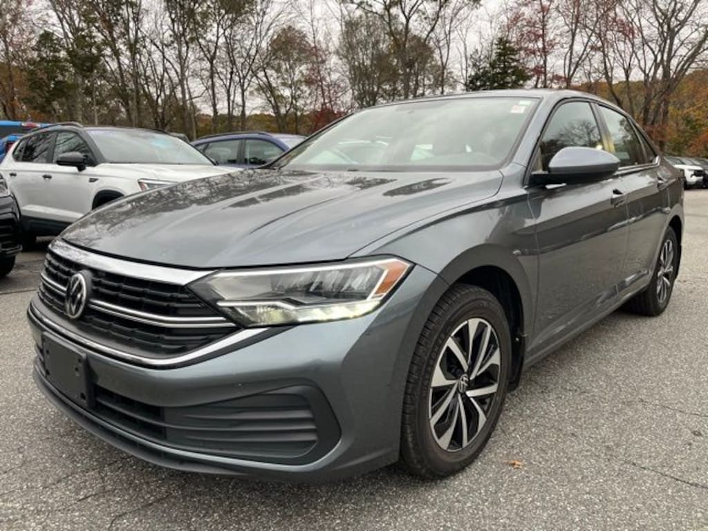 Used 2022 Volkswagen Jetta 1.5T S Sedan