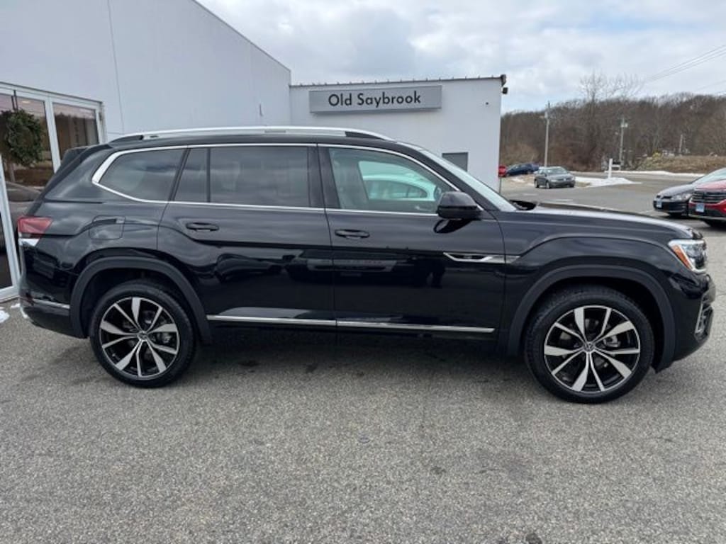 New 2026 Volkswagen Atlas 2.0T SEL Premium R-Line SUV