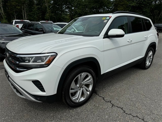 Used 2021 Volkswagen Atlas SE w/Tech with VIN 1V2KR2CA4MC558287 for sale in Old Saybrook, CT