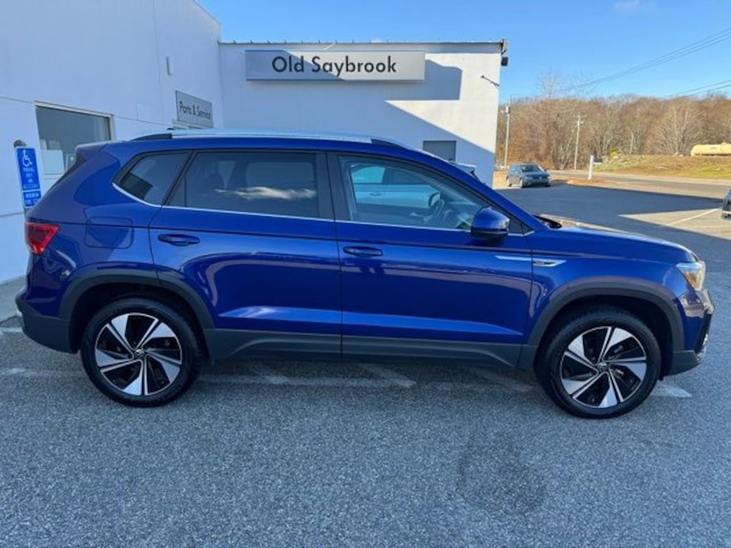 Certified 2024 Volkswagen Taos 1.5T SE SUV