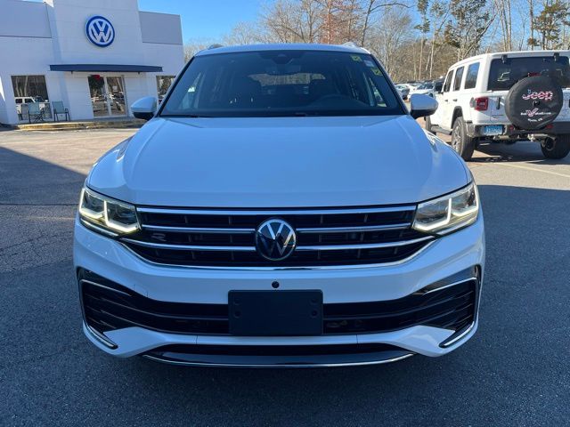 2022 Volkswagen Tiguan SEL Premium R-Line photo 2