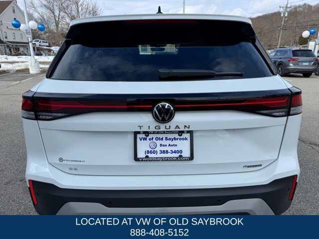 2025 Volkswagen Tiguan SE - Photo 6