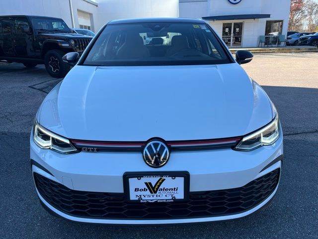 2024 Volkswagen Golf GTI 380 Autobahn photo 2
