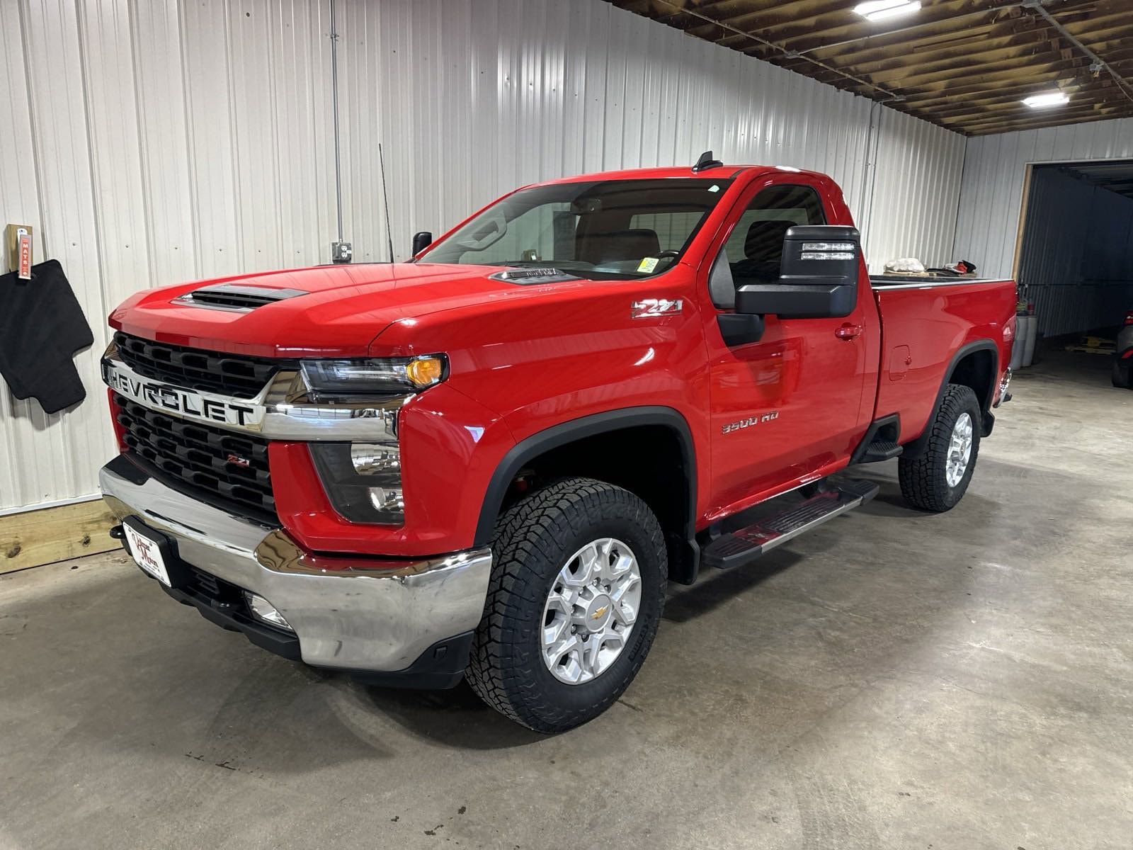 Used 2022 Chevrolet Silverado 3500HD LT with VIN 1GC3YTEY6NF105121 for sale in Holstein, IA