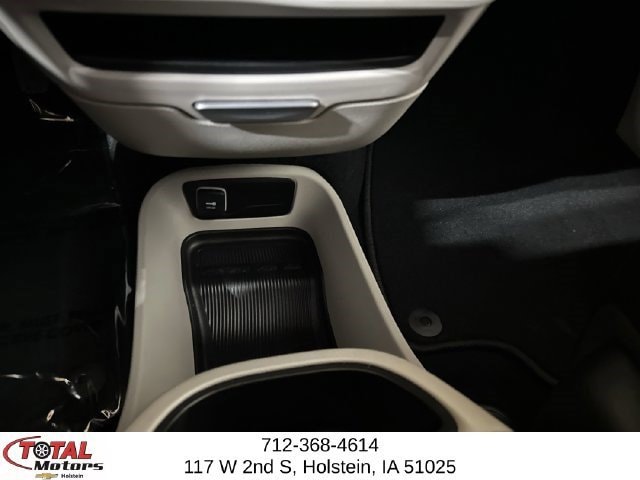 2024 Chrysler Pacifica Touring L - Photo 15