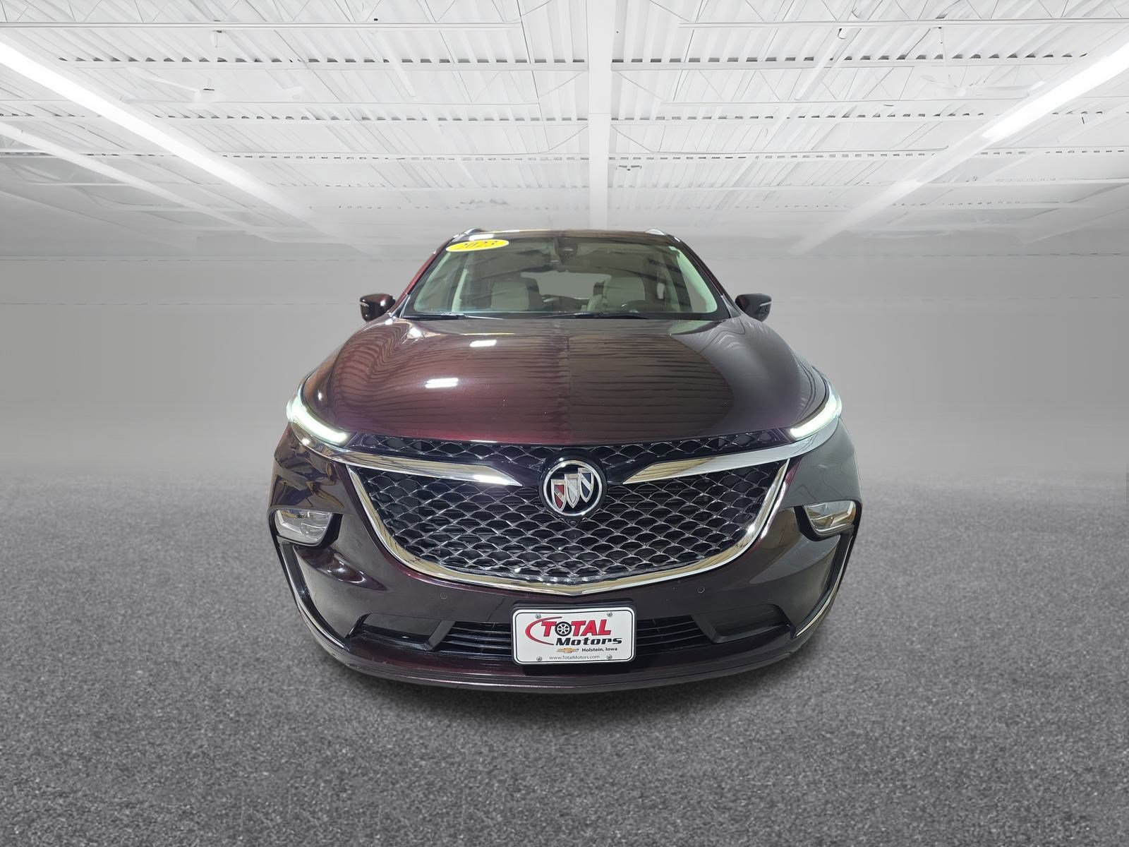 2023 Buick Enclave Avenir photo 3