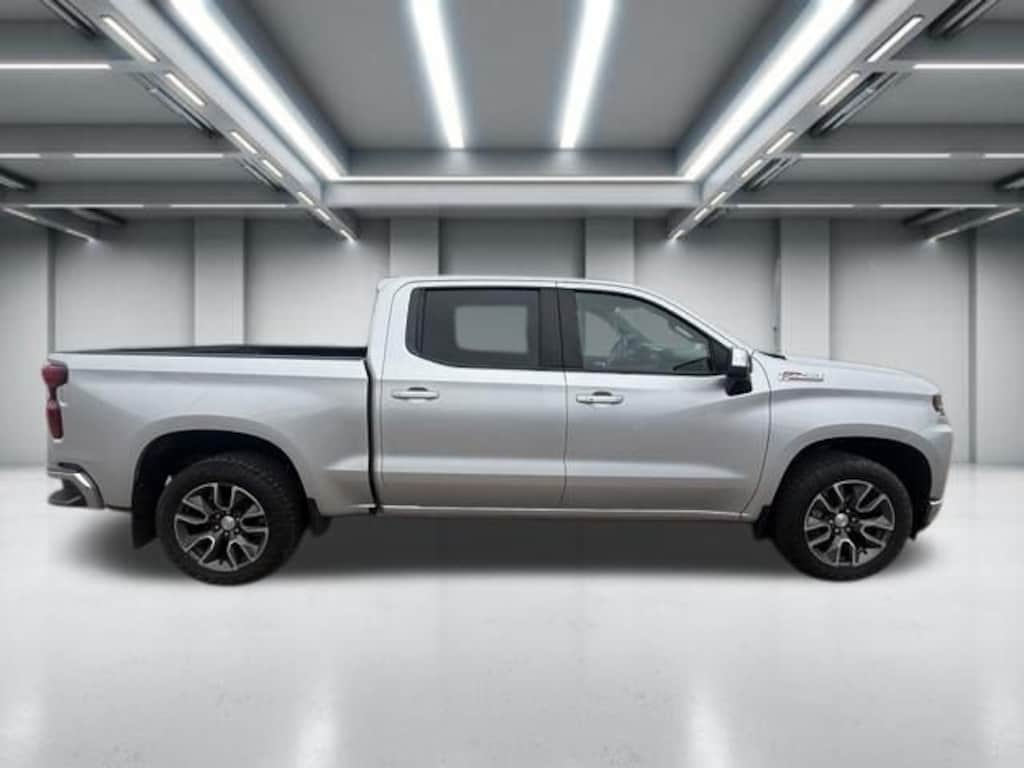 Used 2021 Chevrolet Silverado 1500 LT Truck Crew Cab
