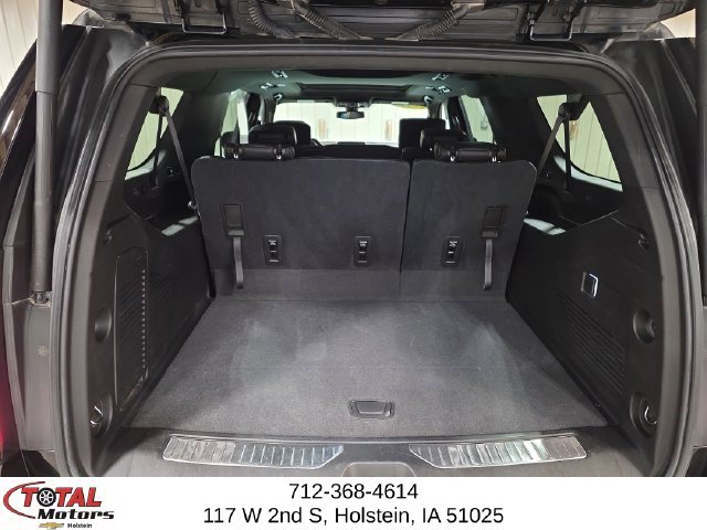 2021 Chevrolet Suburban RST - Photo 9