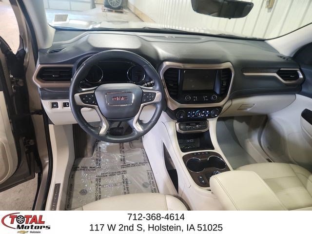 2023 GMC Acadia Denali - Photo 14