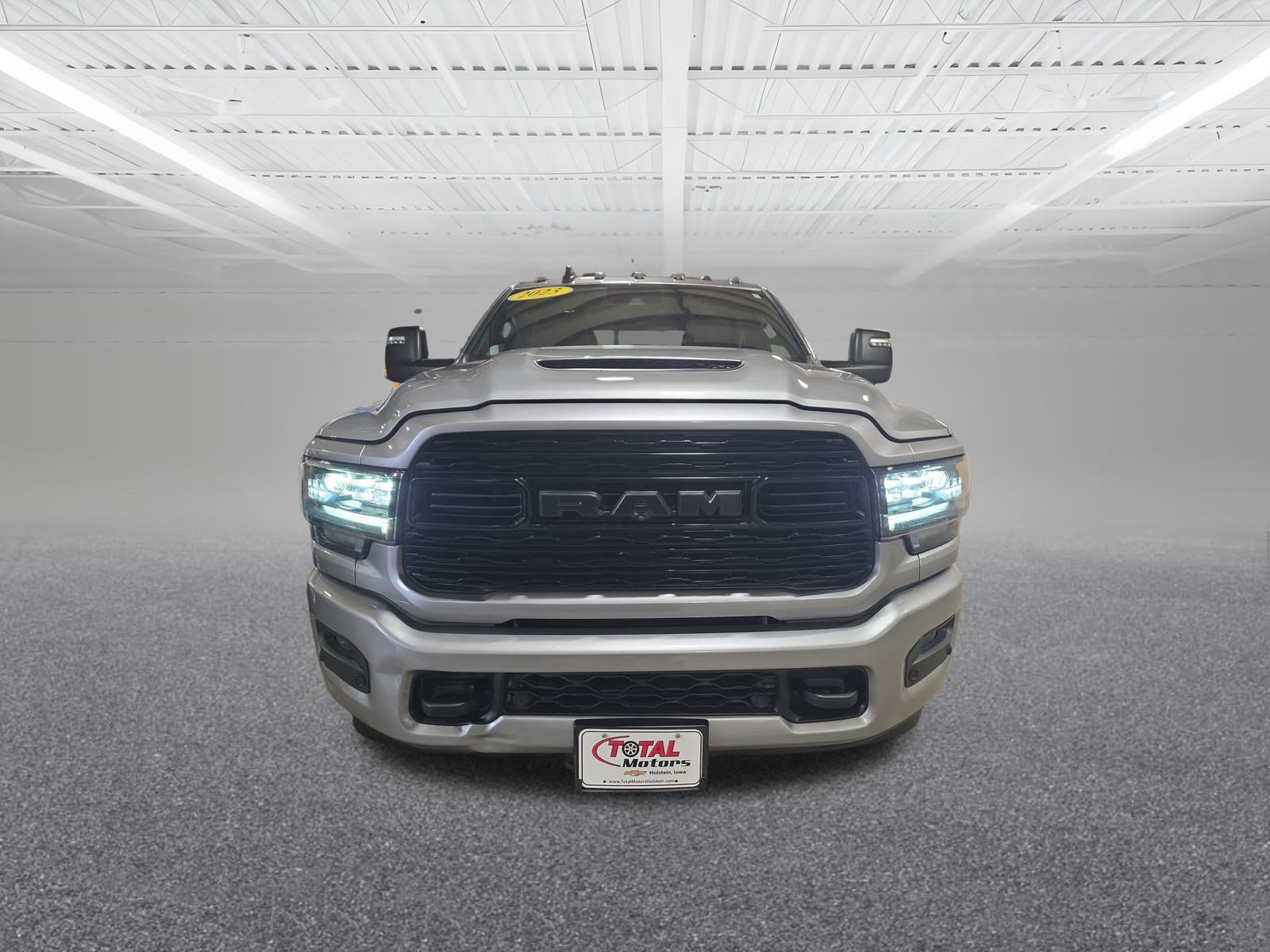 2023 Ram 3500 Limited photo 3