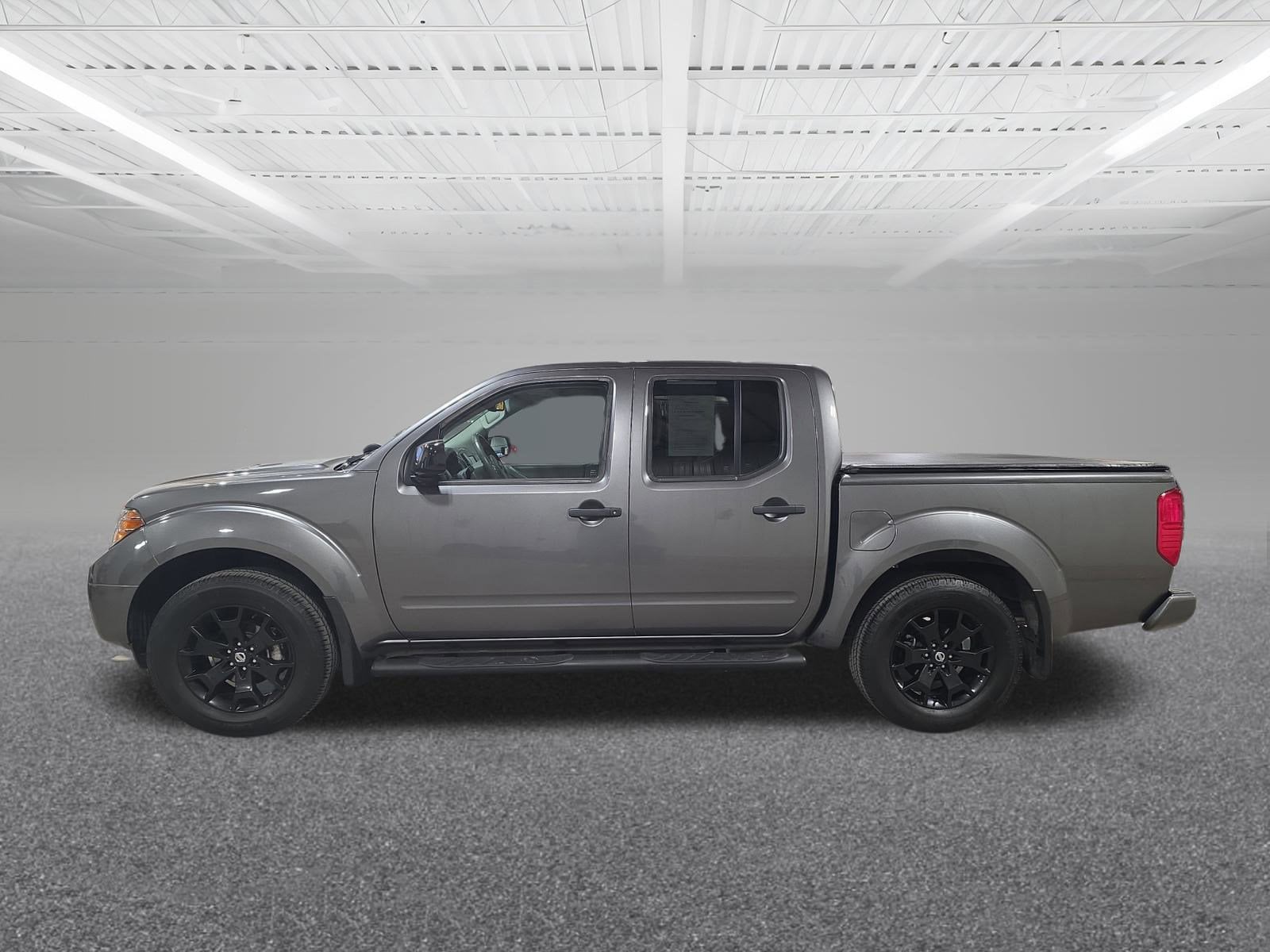 2020 Nissan Frontier SV's photo