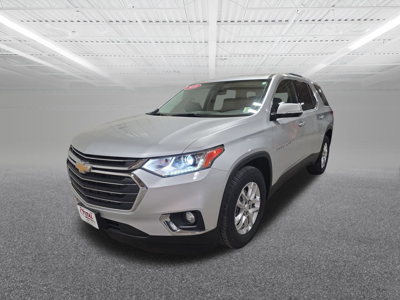 2018 Chevrolet Traverse Cloth photo 2