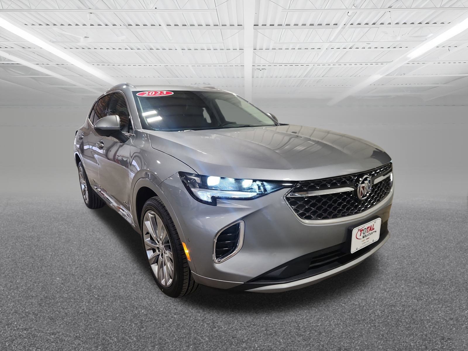 2023 Buick Envision Avenir photo 3