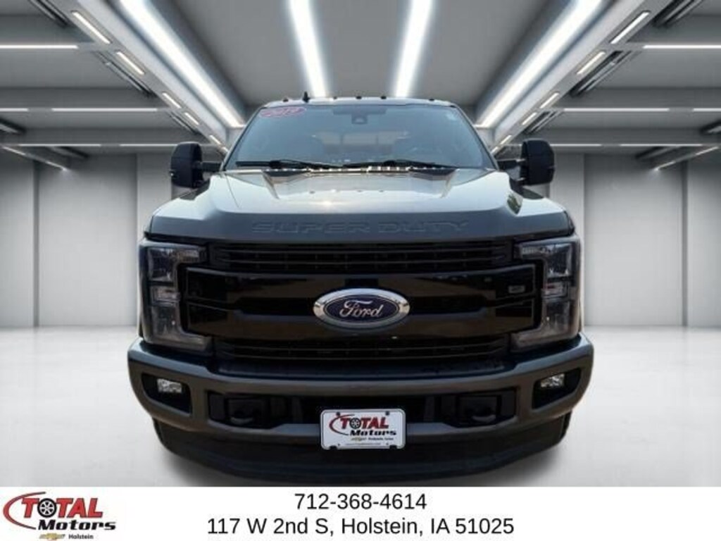 Used 2019 Ford F-250 Lariat Truck Crew Cab