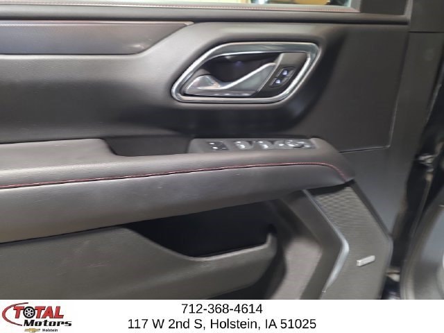 2021 Chevrolet Suburban RST - Photo 11