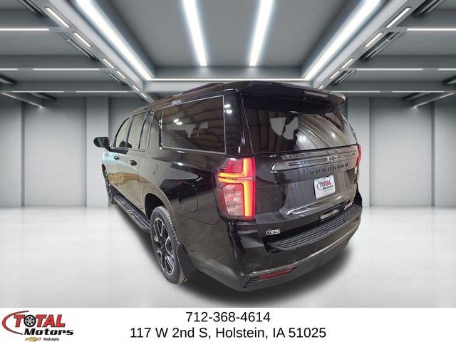 2021 Chevrolet Suburban RST - Photo 6