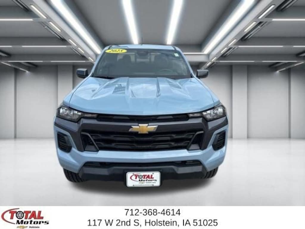 Used 2025 Chevrolet Colorado WT/LT Truck Crew Cab