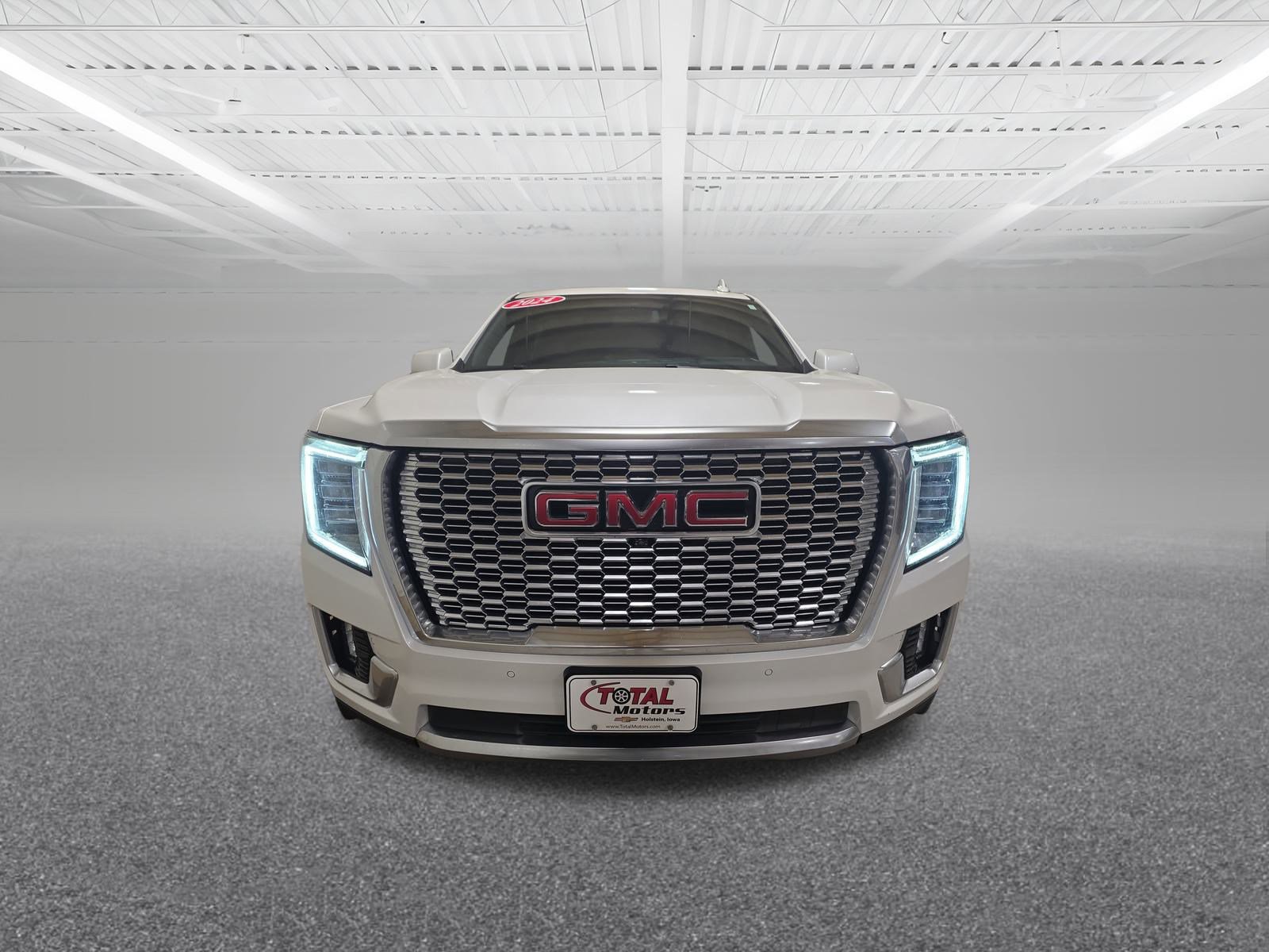 2024 Gmc Yukon XL Denali photo 3